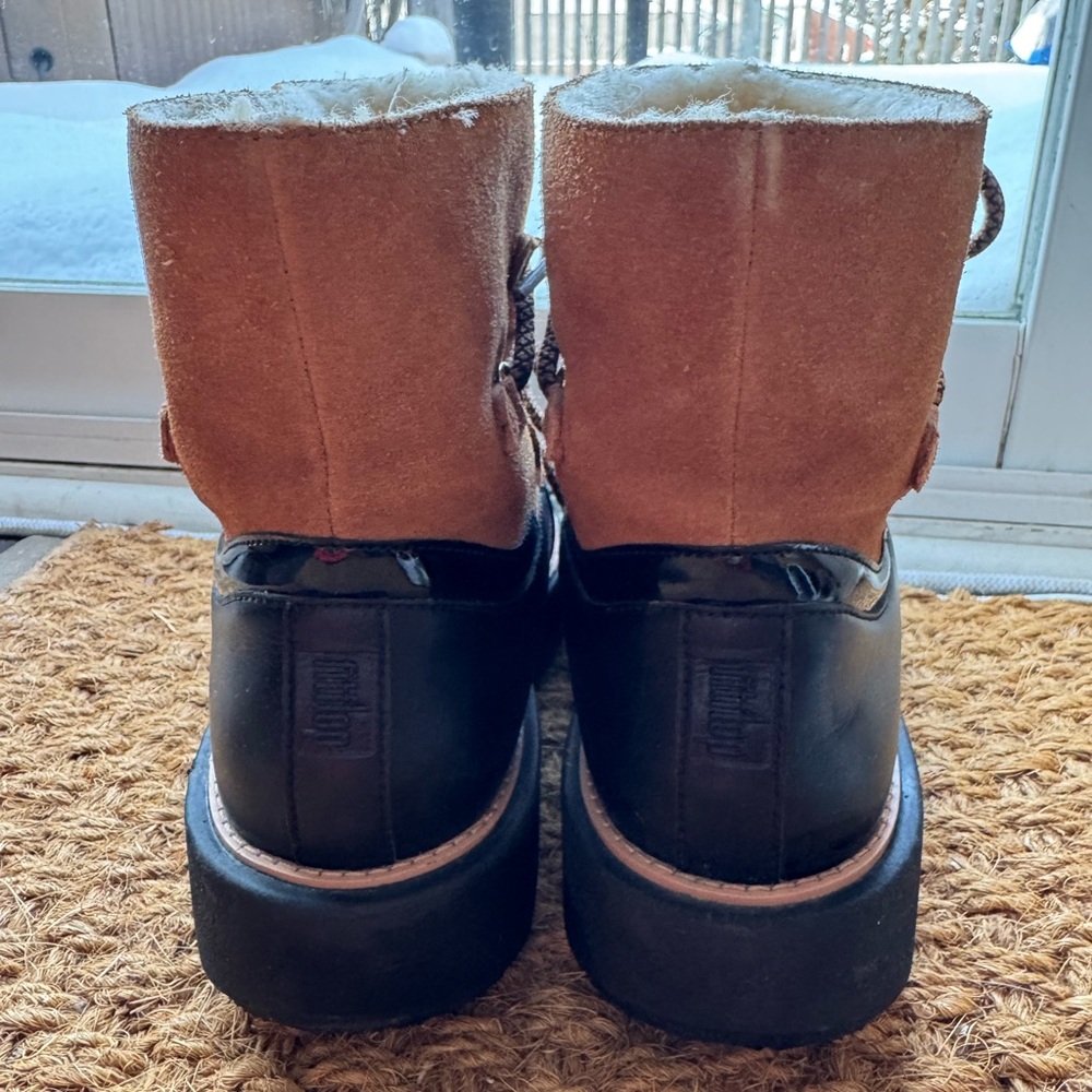 Fitflop Skandi winter boots - size US 7 - Picture 5 of 7